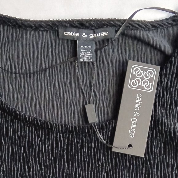 Cable & Gauge Womens Tunic. - Picture 6 of 8